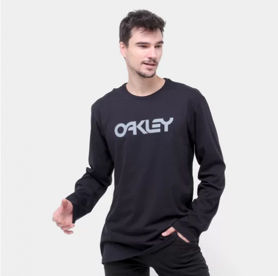 Camiseta Oakley em Oferta